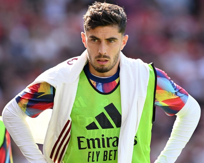 Arsenal could attempt to sign striker after Kai Havertz picks up knee injury