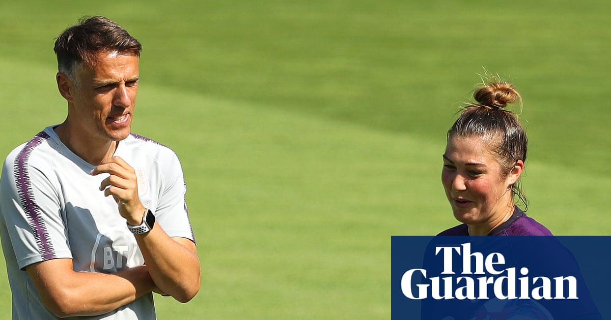 Mary Earps: ‘I was in pure survival mode but barely surviving at all’