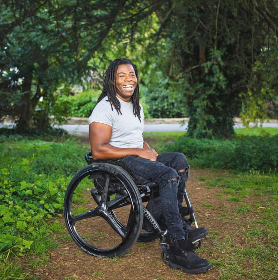 Ade Adepitan