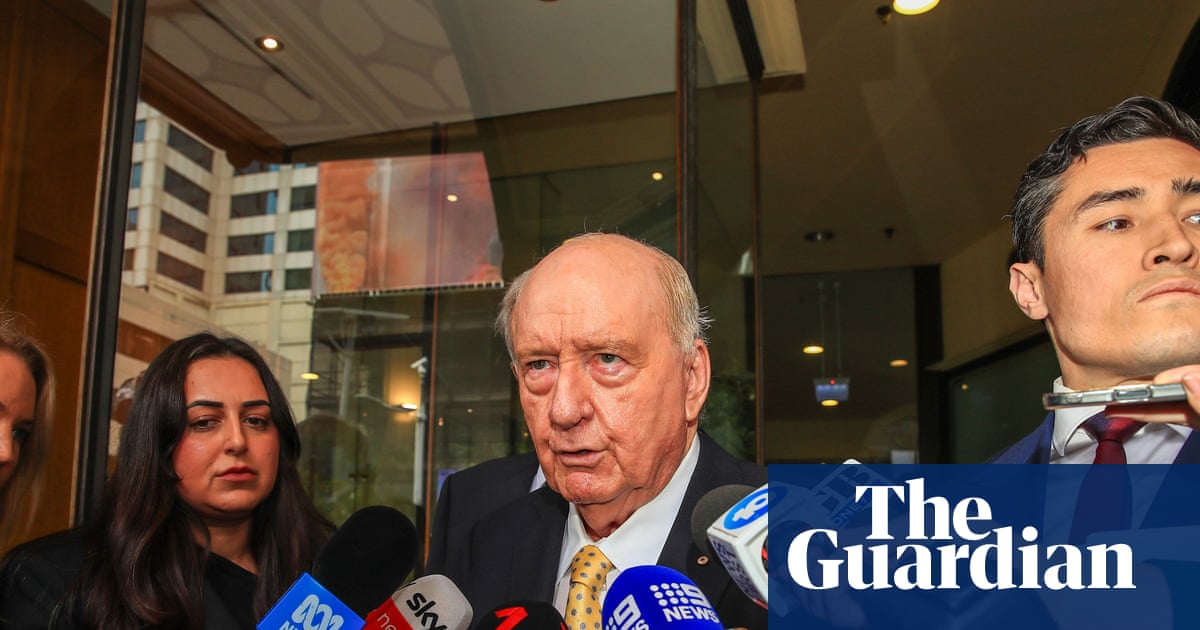 Alan Jones claims invalid warrants, police impropriety and ‘willy-nilly’ search in sex abuse investigation Alan Jones claims invalid warrants, police impropriety and ‘willy-nilly’ search in sex abuse investigation