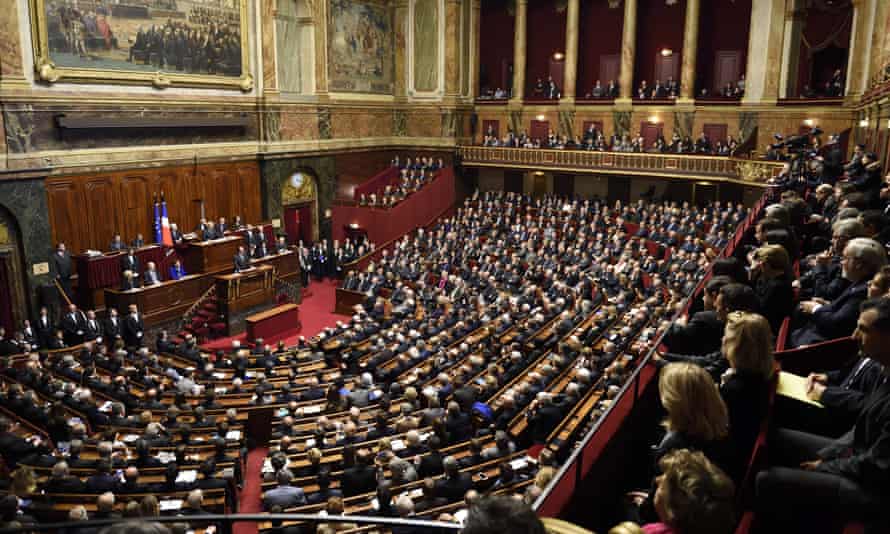 François Hollande addresses both houses of parliament in Versailles