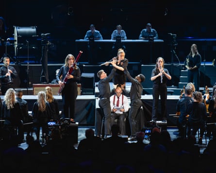 2025 BBC Proms: Shostakovich’s Fifth by Heart with the Aurora Orchestra conducted by Nicholas Collon 16-8-25