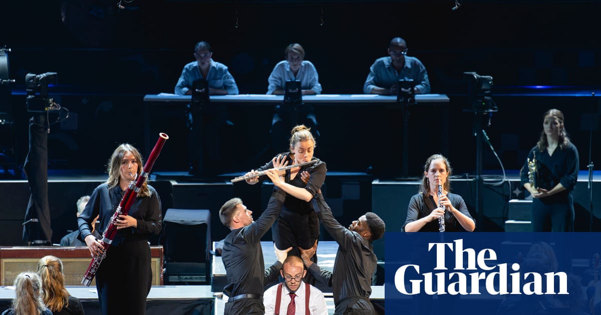 Freudian trip: how psychoanalysis and skydiving are helping Aurora orchestra open up Mahler’s First