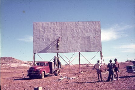 The Coober Pedy drive-in being built.