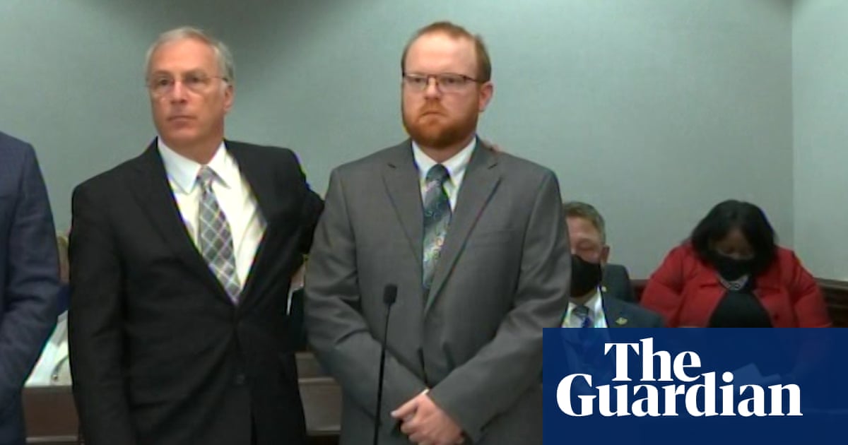 Ahmaud Arbery: the moment Travis McMichael received guilty verdict – video