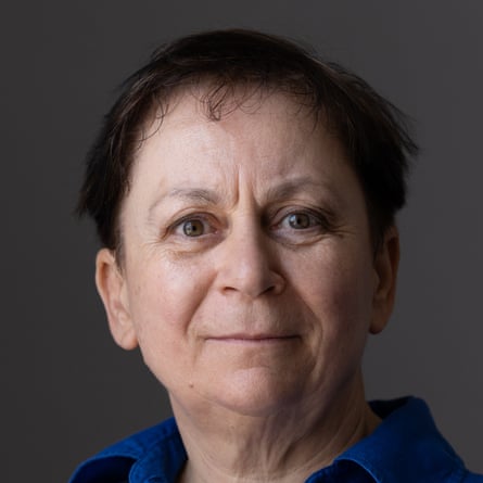Headshot of Anne Enright