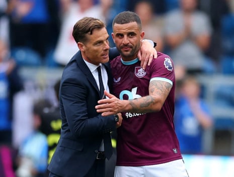 Scott Parker and Kyle Walker on the touchline