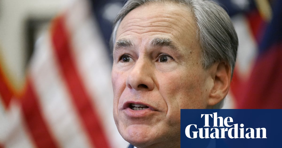 Texas governor who opposed masks tests positive for Covid – video