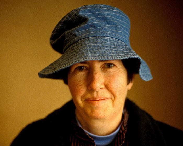 Dreaming of Dead People by Rosalind Belben review – rivals anything by Virginia Woolf