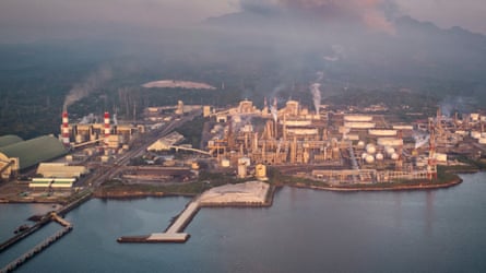 Oil refinery from above
