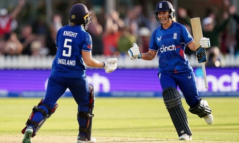 Kate Cross Sex - Women's Ashes: England win first ODI to level series with Australia â€“ as it  happened | Women's Ashes | The Guardian