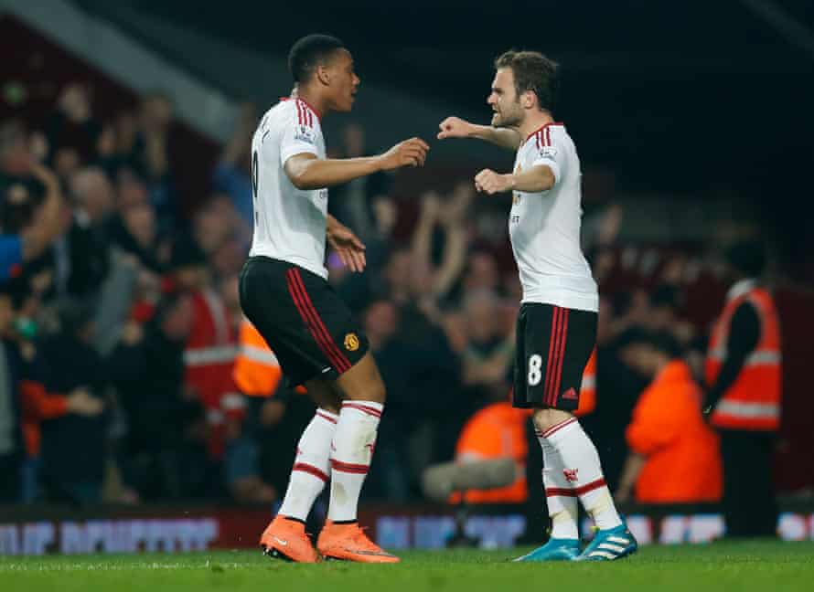Juan Mata and Martial embrace after the equaliser.