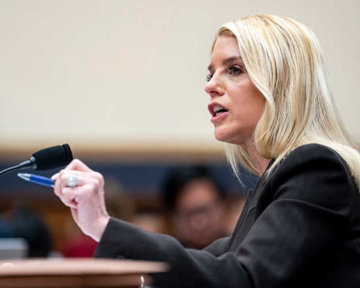 ‘You’re a washed-up loser lawyer’: Pam Bondi taunts Democrats over Epstein