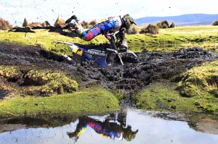 Stuck in the mud at the Dakar rally
