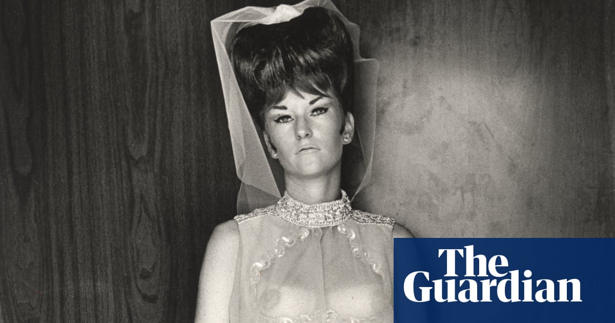 ¡Sigue pateando! 50 años fotografiando Berlín y más allá – en imágenes | Arte y diseño ¡Sigue pateando! 50 años fotografiando Berlín y más allá – en imágenes | Arte y diseño