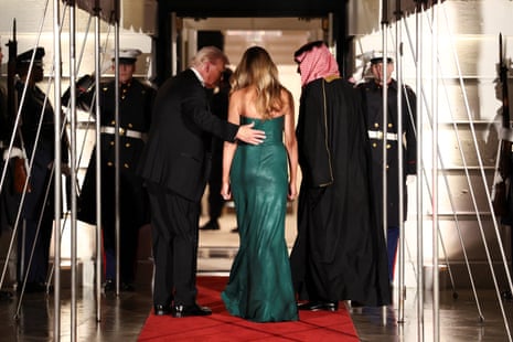 Donald Trump and the first lady, Melania Trump, welcomed the Saudi crown prince, Mohammed bin Salman, to a dinner at the White House on Tuesday.