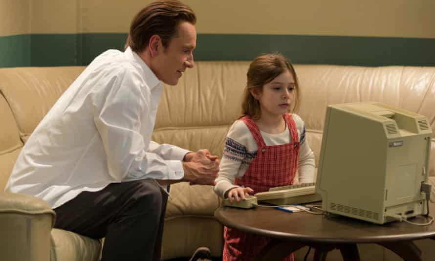 Michael Fassbender and Makenzie Moss in Steve Jobs (2015)