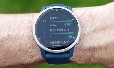 Garmin Venu 2 Plus Smartwatch Review: Improve Your Fitness With Style