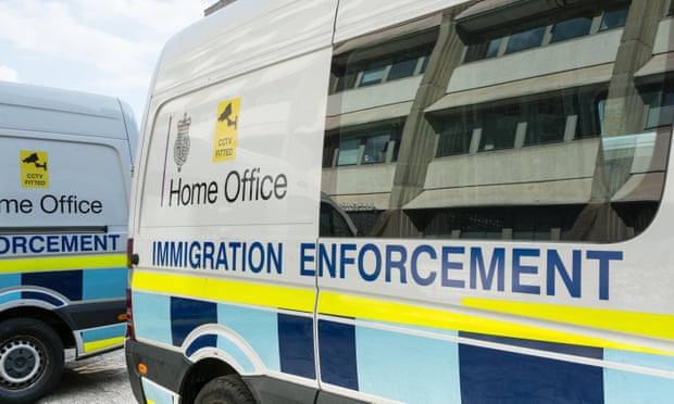 Home Office immigration enforcement vehicle