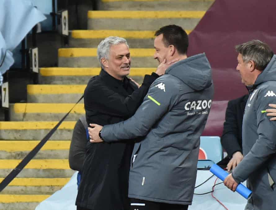 Jose Mourinho, greets John Terry.