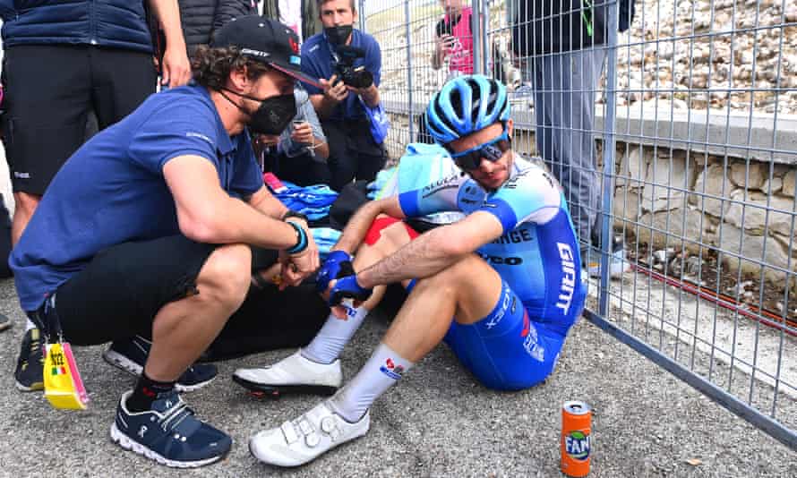Australian Jai Hindley wins Giro d’Italia stage as Simon Yates loses 11 minutes |  Tour of Italy