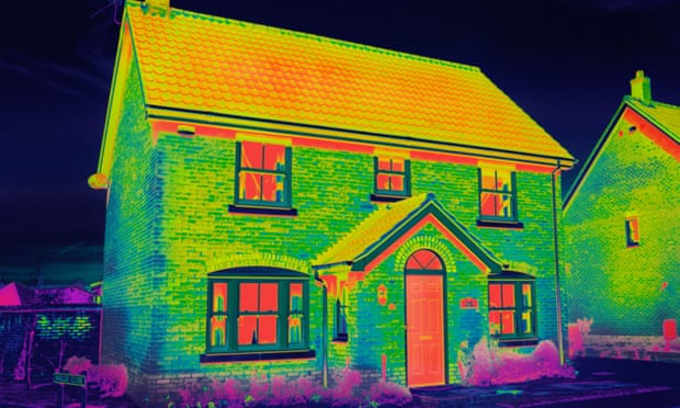 Thermal image of an insulated house