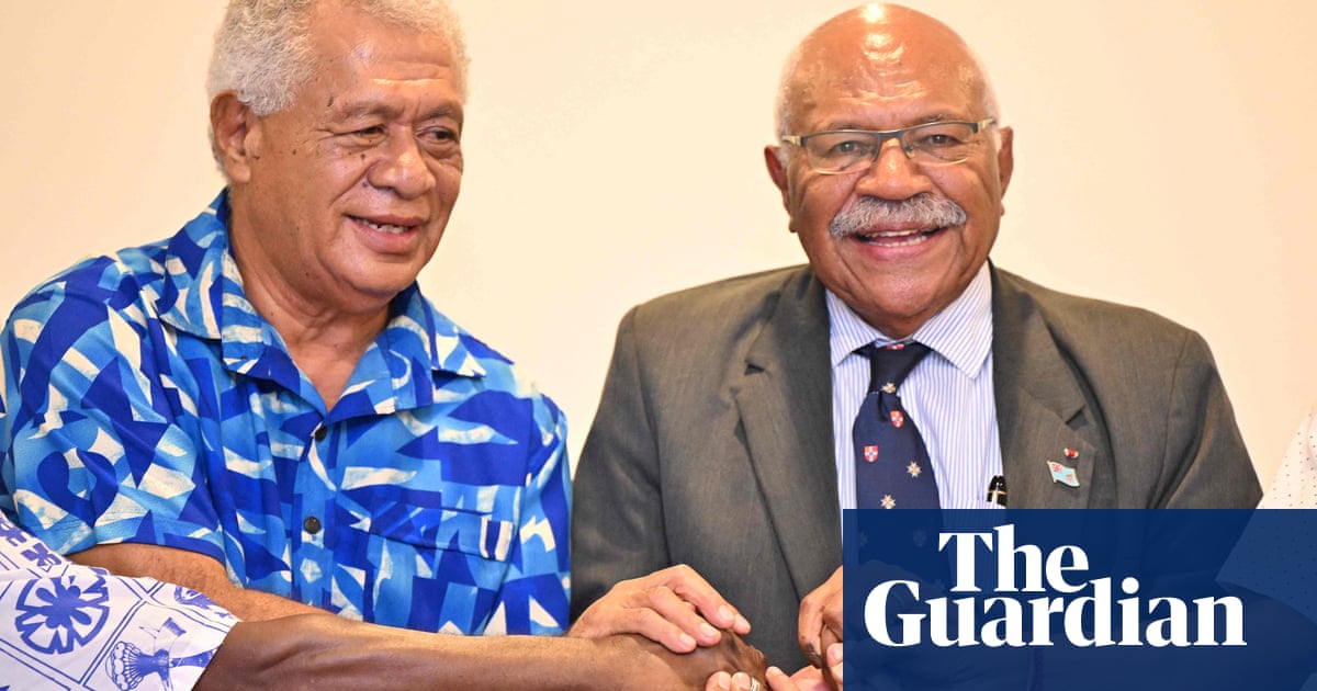 Fijis king-maker party votes to support opposition coalition and oust Frank Bainimarama