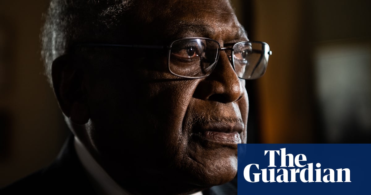 www.theguardian.com