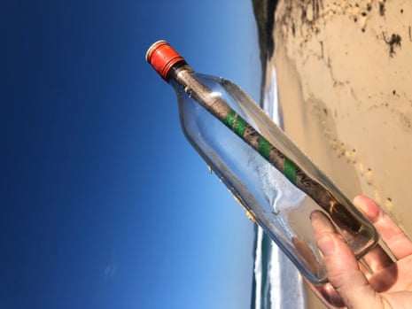 Message in the bottle: S'well water bottles now trending – The