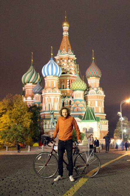 Lenin on sale? … James reaches Red Square.