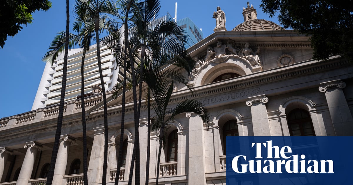 British judge Nicholas Phillips steps down from Hong Kong court British judge Nicholas Phillips steps down from Hong Kong court