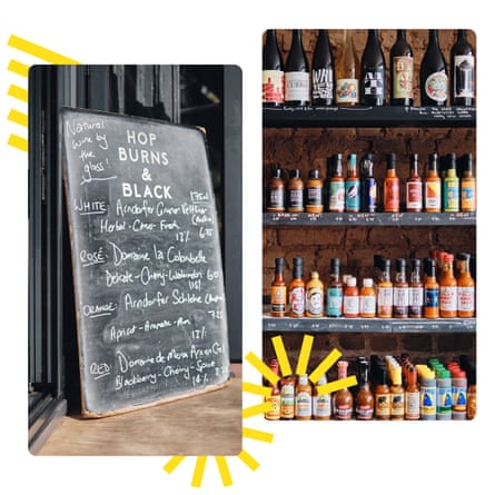 Papan tulis di Hop Burns & Black; pilihan bir di rak