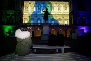 Love Motion by Rhys Coren in the Royal Academy Courtyard. Matisse-inspired animation of two dancing paper-cut figures projected onto the facade of the RA, accompanied by music. This will be Lumiere’s second year in London, following a barnstorming first impression in 2016 - which received an estimated attendance of 1.3 million people