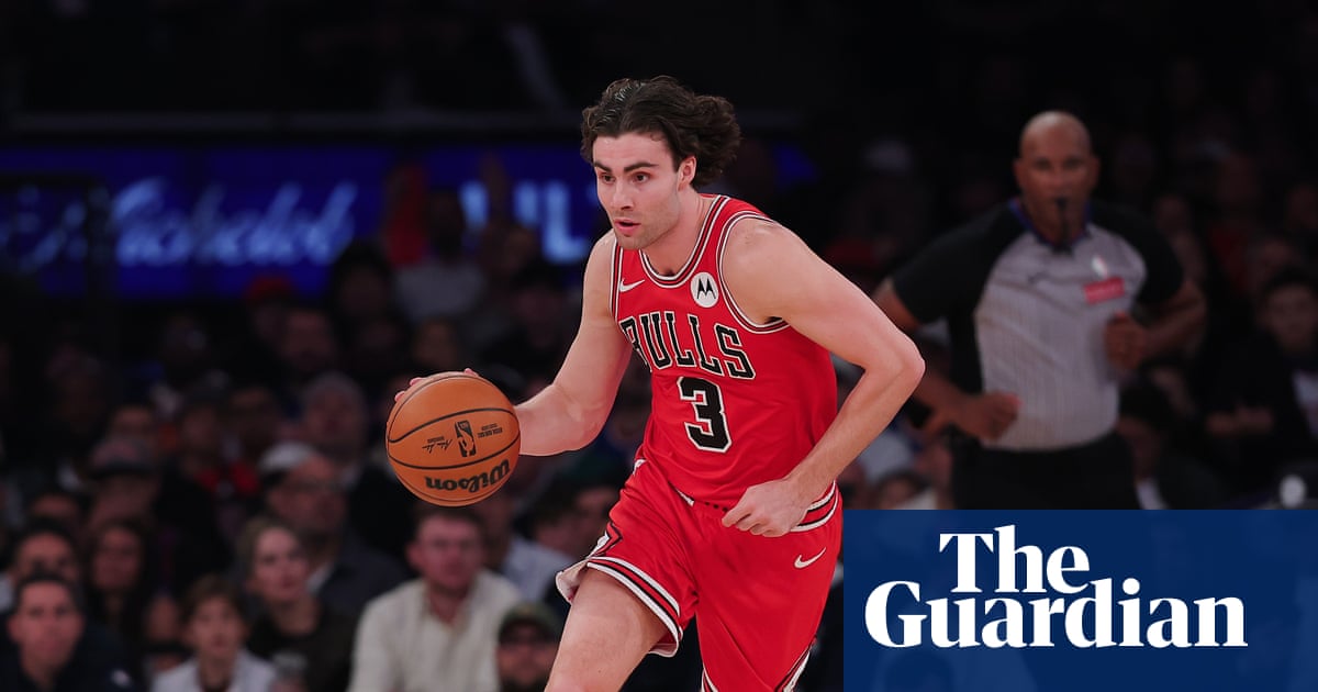 Josh Giddey might be the anti-Jordan – but the Australian is finally winning over Chicago | I Jack Snape
