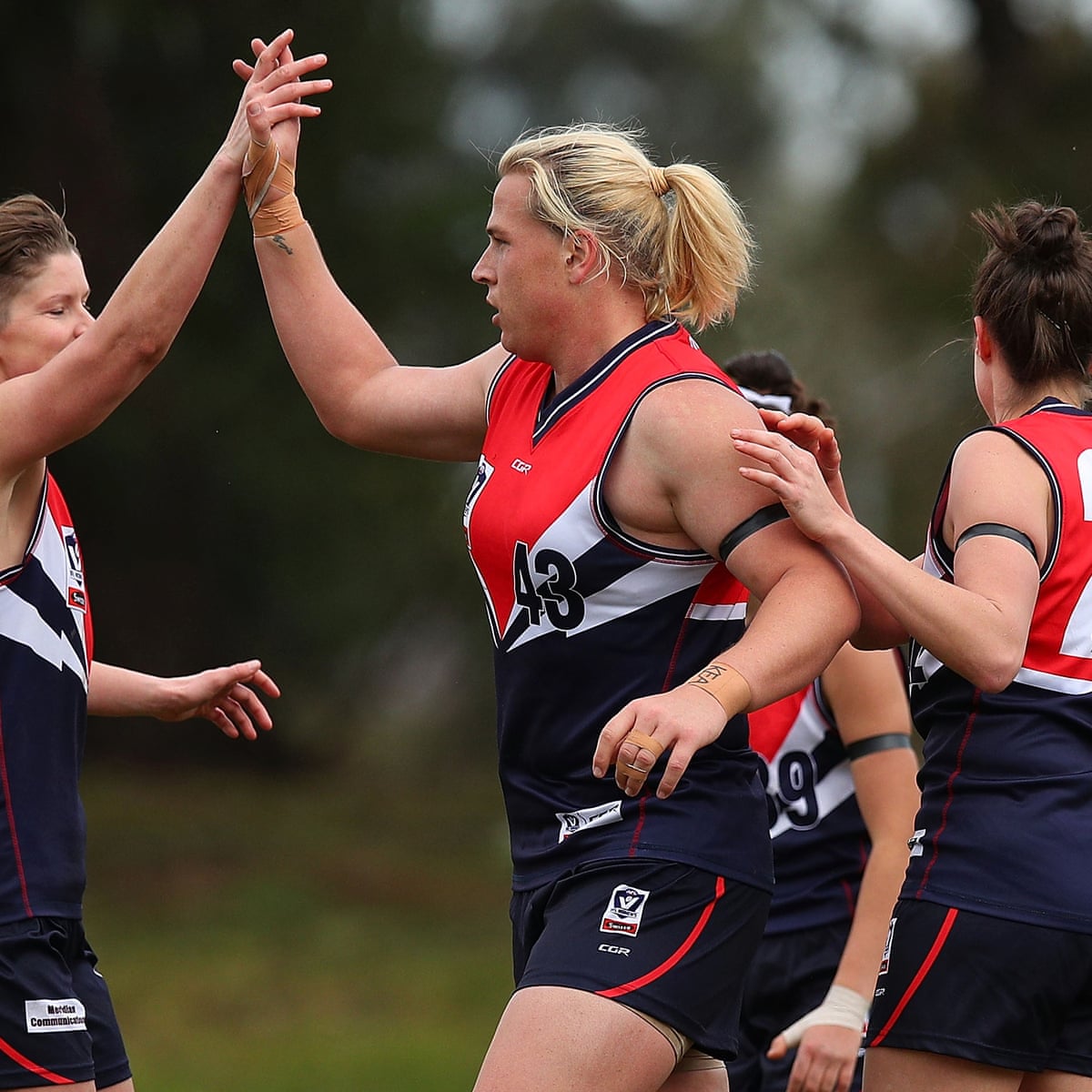 Hannah Mouncey Hits Out At Afl As She Withdraws From Aflw Draft Aflw The Guardian