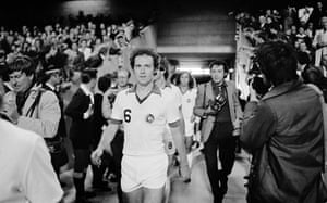 8187 - Franz Beckenbauer – a life in photos