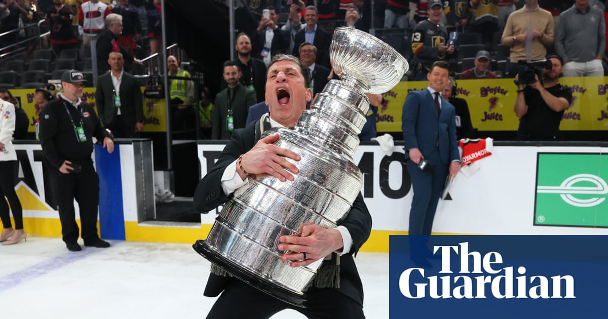From captain to coach: Rod Brind’Amour’s two Stanley Cups with the Hurricanes, 20 years apart