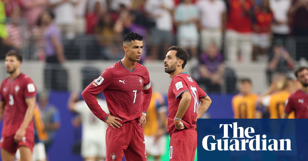 Fifa flies Portugal's World Cup team on plane used for ICE deportations