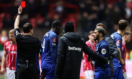 Referee Darren England sends off Saïd Benrahma (second right)