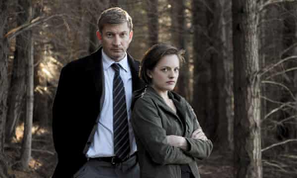 Elizabeth Moss sammen med David Wenham i Top of the Lake. Photograph: See-Saw Films/Escapade Pictu/Rex/
