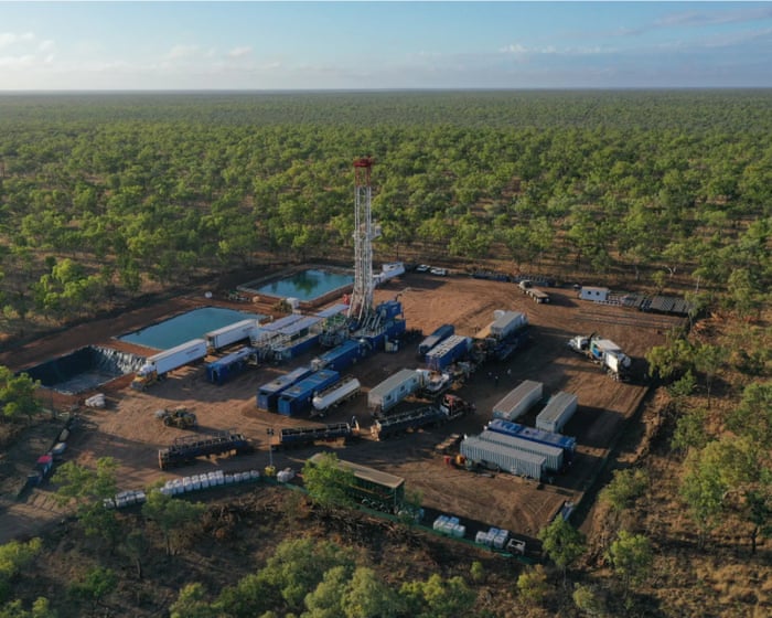 Expanded state powers on fossil fuel projects and water ‘betrayal’ of Australians, nature law critics say