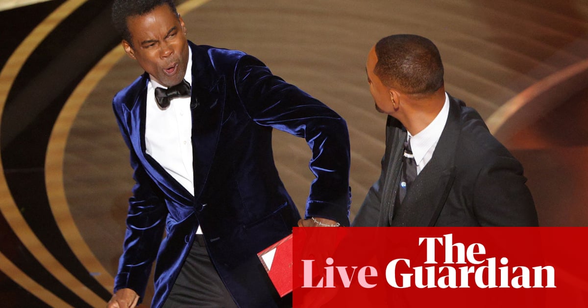 Will Smith appears to hit Chris Rock over joke about wife Jada Pinkett Smith – Oscars 2022 live – live! – The Guardian