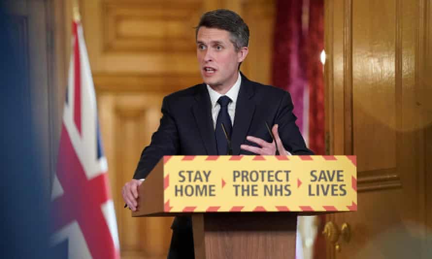 Gavin Williamson announced that the government would be given free laptops and tablets during a coronavirus briefing on 19 April.