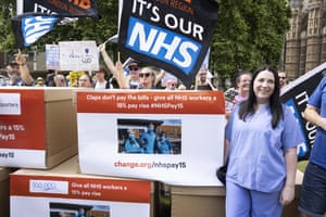 NHS workers at Westminster today where they were delivering a 800,000-name petition to Downing Street asking for a 15% pay rise.