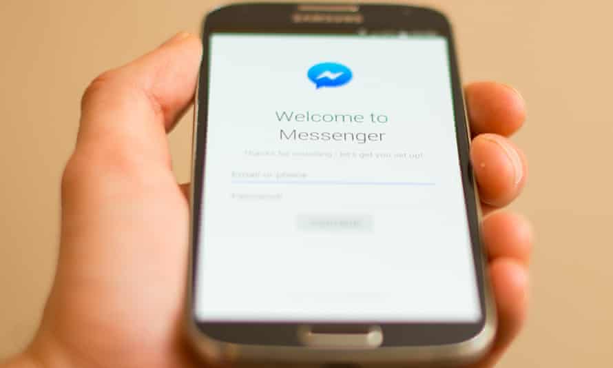 Facebook Messenger Users To Get 10 Minute Unsend Window Facebook The Guardian