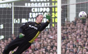 Steve Ogrizovic in action for Coventry at Arsenal.
