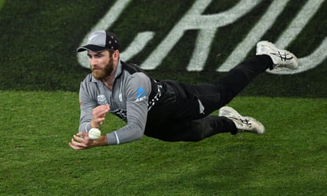 New Zealand's Kane Williamson drops a catch from England's Jos Buttler.