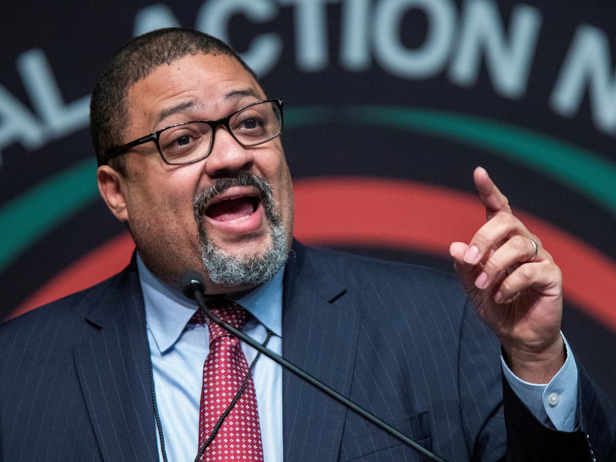 Manhattan DA’s office says it will not oppose Trump request to delay hush-money sentencing (theguardian.com)