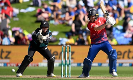 Heather Knight hits out during her half century in England’s defeat of New Zealand in the first T20 in Dunedin.