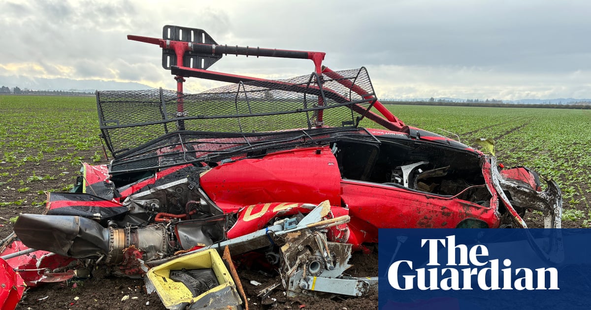 British student pilot among three dead after two helicopters collide in Oregon
